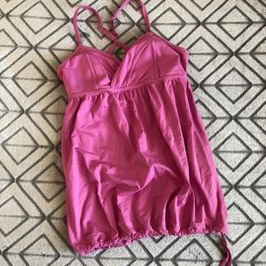 Lululemon workout top